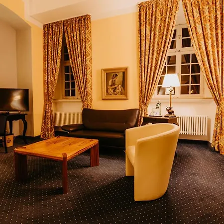 Ξενοδοχείο Schloss 4*