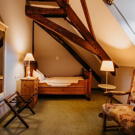 Schloss 4* Gehrden (North Rhine-Westphalia)