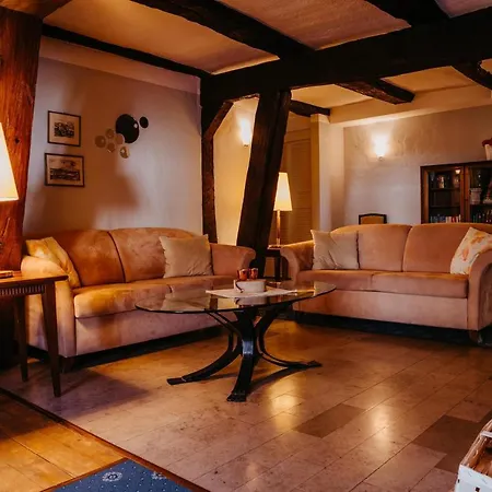 Ξενοδοχείο Schloss Gehrden (North Rhine-Westphalia)