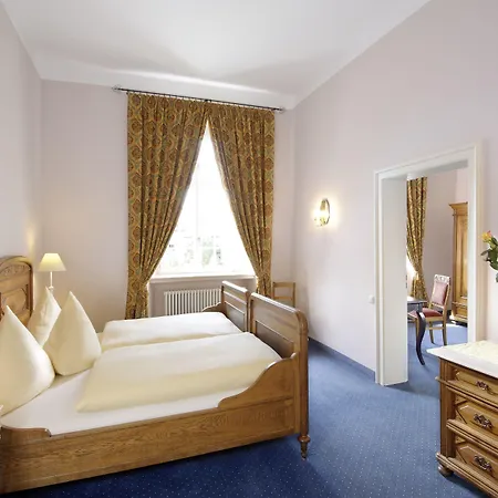 Ξενοδοχείο Schloss 4*