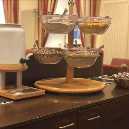 Schloss Ξενοδοχείο 4*