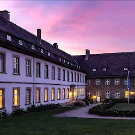 Hotel Schloss Gehrden (North Rhine-Westphalia)