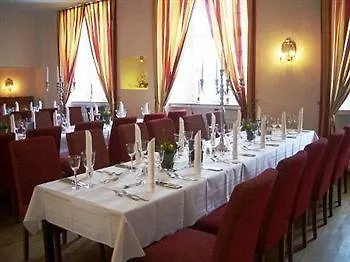 Hotel Schloss 4*