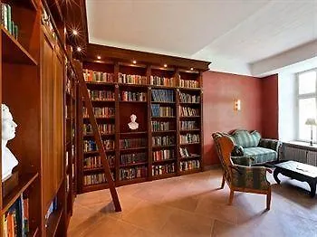 Hotel Schloss 4*