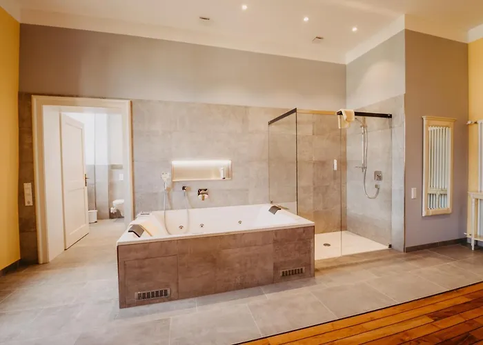 Hotel Schloss Gehrden (North Rhine-Westphalia)